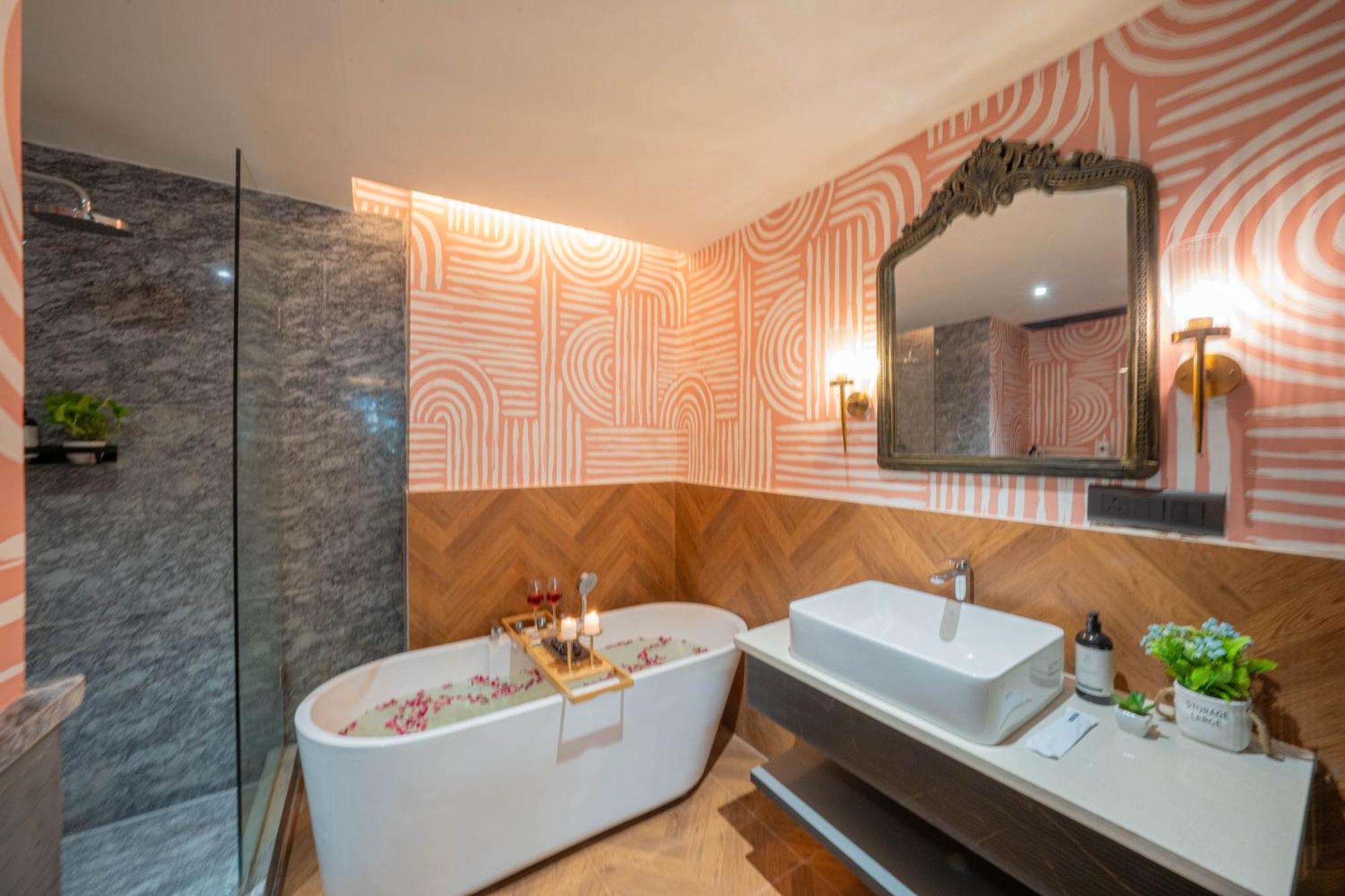 Boutique Hotel By One Tree Gurgáon Kültér fotó
